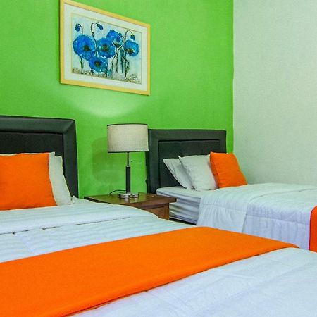Ndalem Sarengat Appartement Jogjakarta Kamer foto