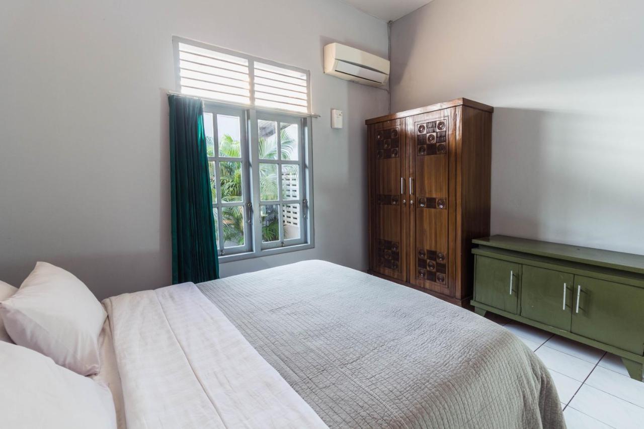 Ndalem Sarengat Appartement Jogjakarta Buitenkant foto