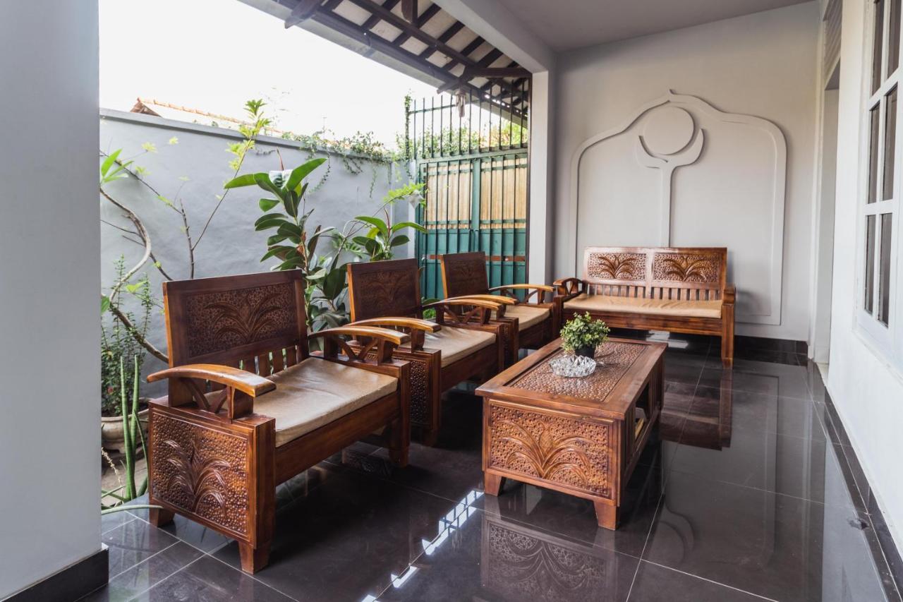 Ndalem Sarengat Appartement Jogjakarta Buitenkant foto