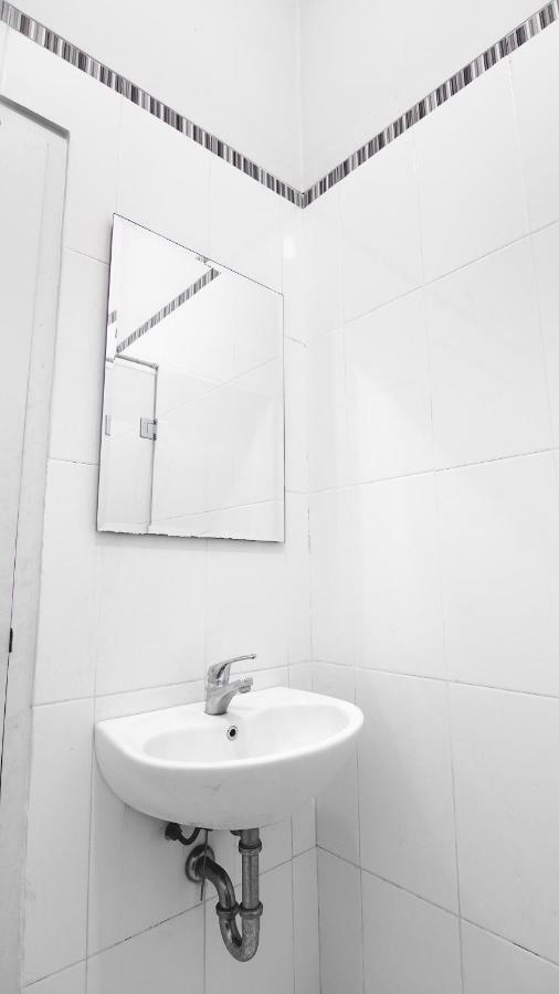 Ndalem Sarengat Appartement Jogjakarta Buitenkant foto